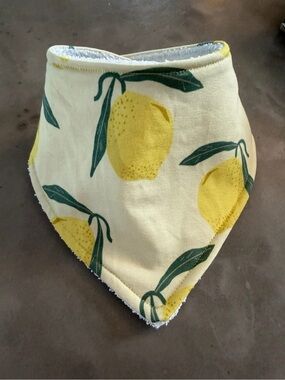 Kids Lemon Print Bandana Bib - Yellow